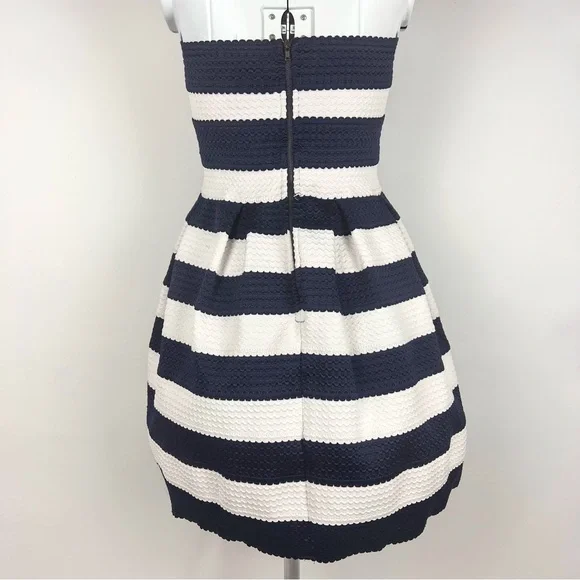 San Souci Navy & White Striped Strapless Mini Dress Size M - Picture 6 of 9